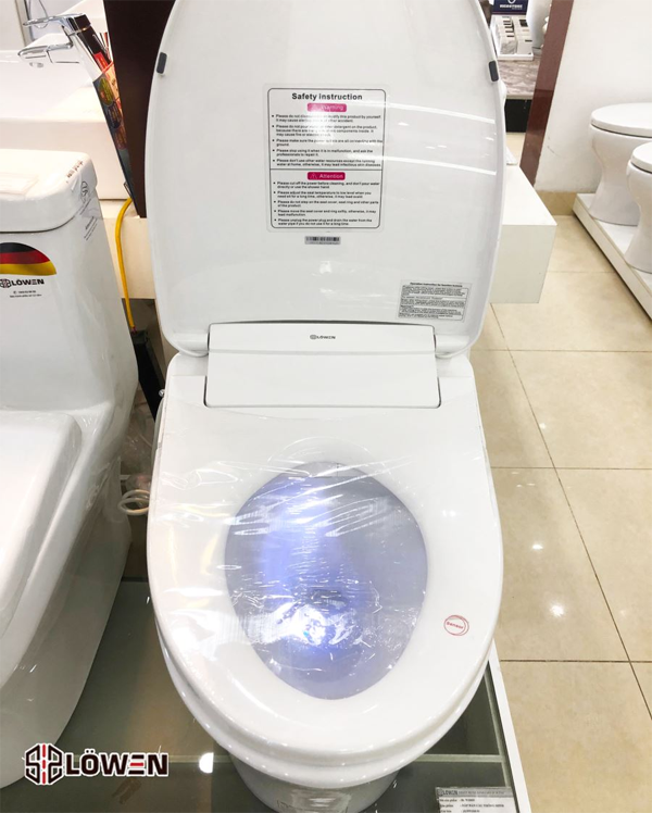 Nắp bàn cầu điện tử LOWEN H-WS005. Ảnh 1
